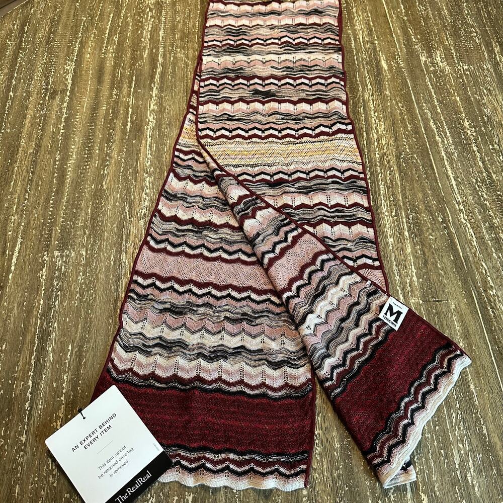 M Missoni Signature Zigzag Knit Scarf Chevron Multicolor Pink Burgundy Italy